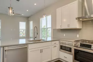 4325 Jackson Ave, Austin, TX 78731 - Photo 3