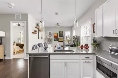 4325 Jackson Avenue #2105, Austin, TX 78731 - Photo 13