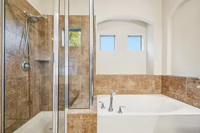 634 Irvin Drive, San Marcos, TX 78666 - Photo 9