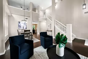 3605 Latimer Dr, Austin, TX 78732 - Photo 5