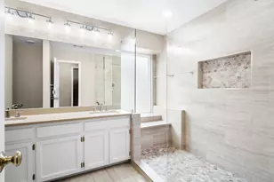 3605 Latimer Dr, Austin, TX 78732 - Photo 23