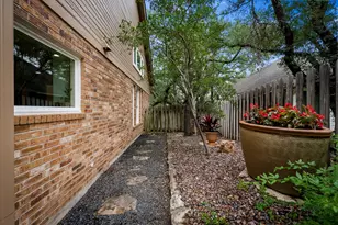 3605 Latimer Dr, Austin, TX 78732 - Photo 31