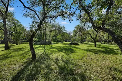 2905 Stratford Drive, Austin, TX 78746 - Photo 15