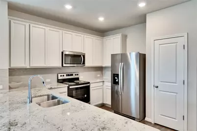 18917 Quebrada Drive, Pflugerville, TX 78660 - Photo 5