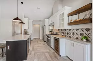 110 Sunset Rd, Georgetown, TX 78633 - Photo 3