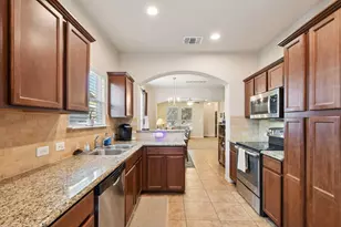 616 Lookout Tree Ln, Round Rock, TX 78664 - Photo 9