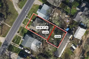 107 W 7th St, Elgin, TX 78621 - Photo 11