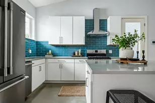 1703 Perez St, Austin, TX 78721 - Photo 11