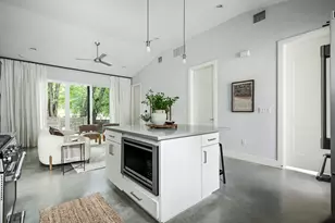 1703 Perez St, Austin, TX 78721 - Photo 13