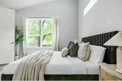 1703 Perez Street #2, Austin, TX 78721 - Photo 15