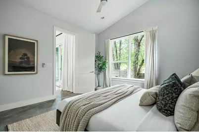 1703 Perez Street #2, Austin, TX 78721 - Photo 17