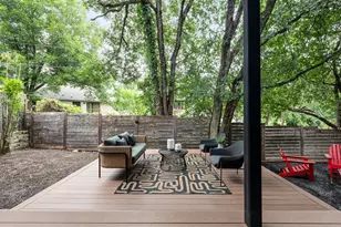 1703 Perez St, Austin, TX 78721 - Photo 27