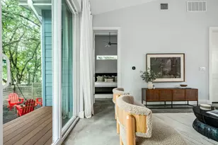 1703 Perez St, Austin, TX 78721 - Photo 9