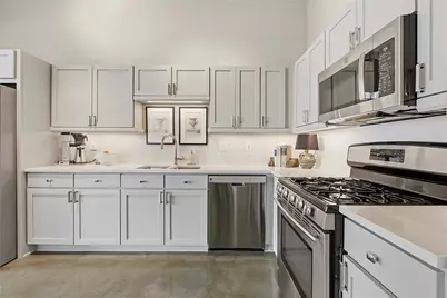 800 W 5th Street #1001, Austin, TX 78703 - Photo 9