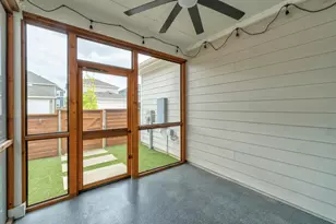 5312 Mulberry Grove Ln, Austin, TX 78723 - Photo 11