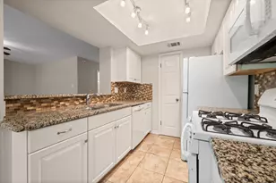 8006 Tuscarora Trail, Austin, TX 78729 - Photo 9