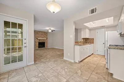 8006 Tuscarora Trail, Austin, TX 78729 - Photo 11