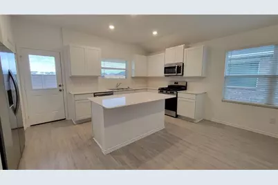 587 Avre Loop, Kyle, TX 78640 - Photo 5