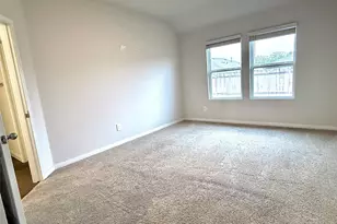 1305 Middleton Grv, Lockhart, TX 78644 - Photo 17