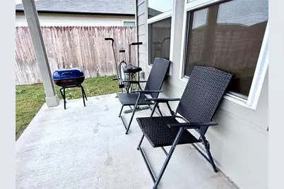 1305 Middleton Grove, Lockhart, TX 78644 - Photo 11