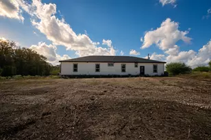 64 Cannon Creek Dr, Gonzales, TX 78629 - Photo 37