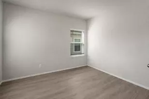 2711 Winding Creek Rd, Kyle, TX 78640 - Photo 5