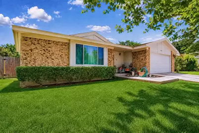 1407 Gatlinburg Drive, Pflugerville, TX 78660 - Photo 5