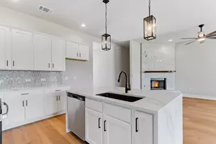 130 Draper Ln, Bertram, TX 78605 - Photo 17