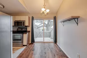 1015 E Yager Ln, Austin, TX 78753 - Photo 13