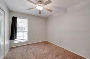 1015 E Yager Ln, Austin, TX 78753 - Photo 5