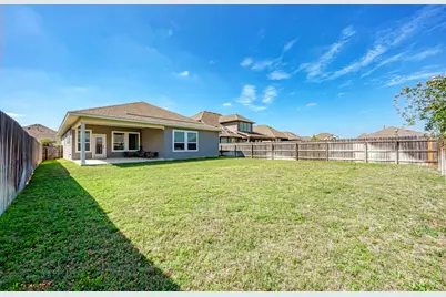 210 Mangold Drive, Hutto, TX 78634 - Photo 37