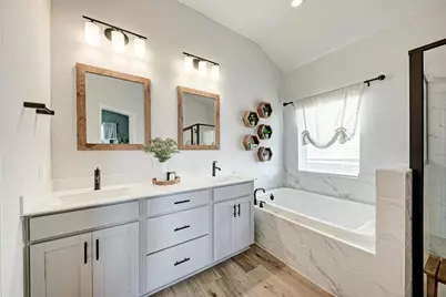 210 Mangold Drive, Hutto, TX 78634 - Photo 23