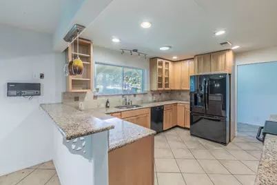 1905 Great Oaks Drive, Round Rock, TX 78681 - Photo 11