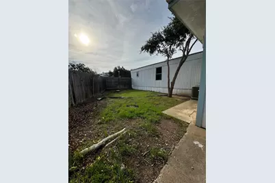 405 E Park Street, Cedar Park, TX 78613 - Photo 11