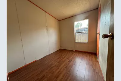 405 E Park Street, Cedar Park, TX 78613 - Photo 3