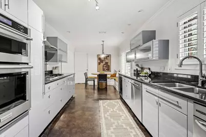3112 Eanes Circle, Austin, TX 78746 - Photo 13