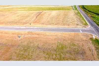 200 Tigerlily Way, Thrall, TX 76578 - Photo 13