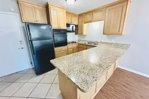 601 W 11th St, Austin, TX 78701 - Photo 1