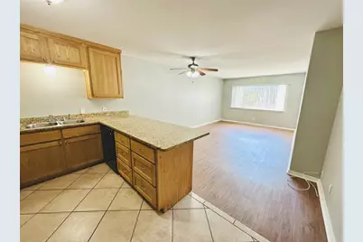 601 W 11th Street #223, Austin, TX 78701 - Photo 3