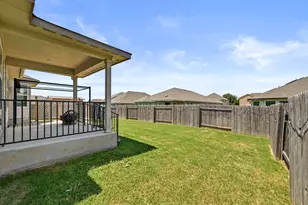 114 Grasslands Trl, Hutto, TX 78634 - Photo 33