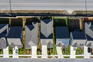 807 Gray Fox Loop, Hutto, TX 78634 - Photo 29