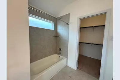 106 Watercourse Way, Bastrop, TX 78602 - Photo 27