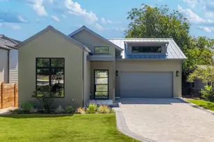 2411 McCall Rd, Austin, TX 78703 - Photo 3