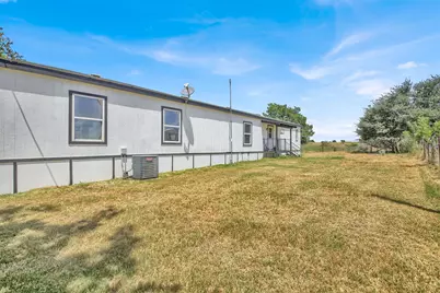 599 Rocky Lane, Luling, TX 78648 - Photo 23