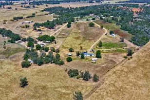 599 Rocky Ln, Luling, TX 78648 - Photo 29