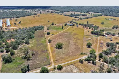 599 Rocky Lane, Luling, TX 78648 - Photo 27
