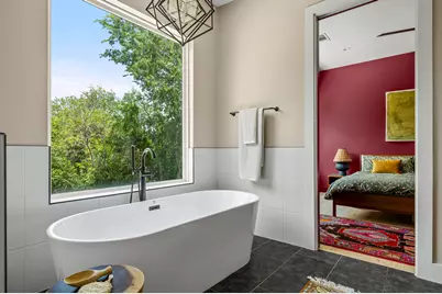608 Brentwood Street #B, Austin, TX 78752 - Photo 13