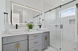 501 E Burton St, Manor, TX 78653 - Photo 13