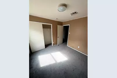 13213 Sea Biscuit Drive, Del Valle, TX 78617 - Photo 7