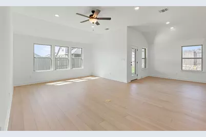 116 Elm View Drive, Georgetown, TX 78628 - Photo 25